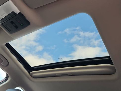 Used 2023 Nissan Altima 2.5 SL image 12