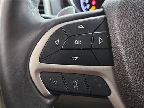 Used 2015 Jeep Grand Cherokee Overland RWD image 13