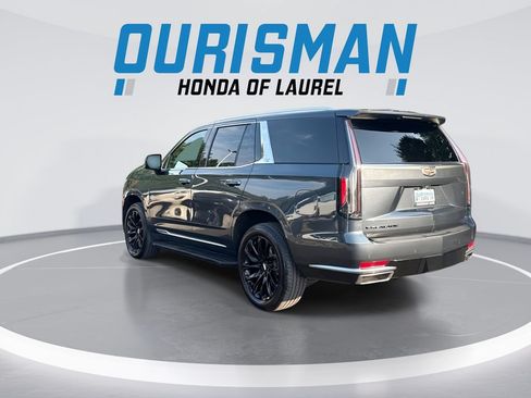 Used 2021 Cadillac Escalade Premium Luxury AWD/4WD image 6