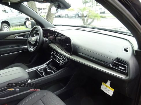 New 2026 Chevrolet Traverse LT w/ Sun and Wheel Package image 15