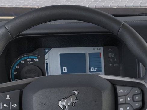 New 2025 Ford Bronco Badlands AWD/4WD image 13