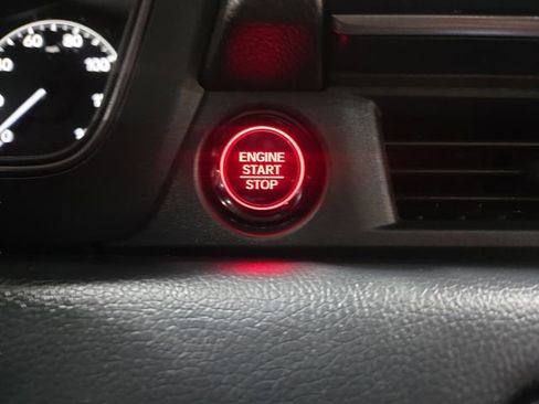 Certified 2023 Honda Pilot TrailSport image 25