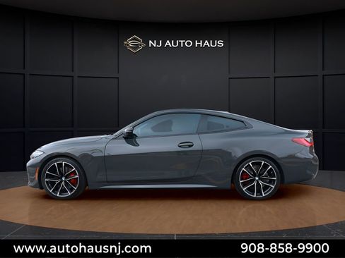 Used 2024 BMW 430i Coupe w/ M Sport Package RWD image 5