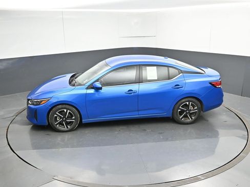 Used 2025 Nissan Sentra SV FWD image 48