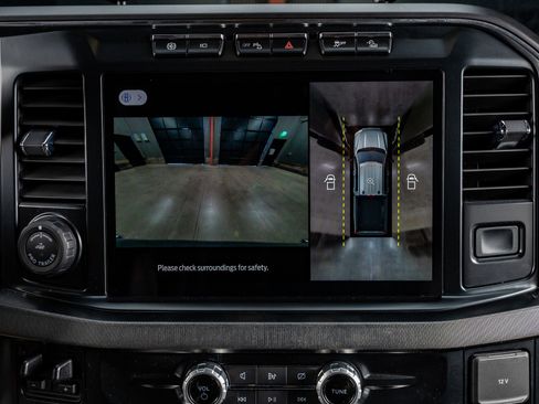 Used 2024 Ford F350 Platinum w/ Tremor Off-Road Package image 26