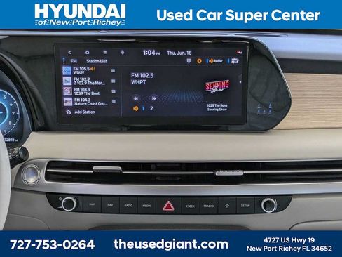 Used 2023 Hyundai Palisade Limited w/ Cargo Package FWD image 25