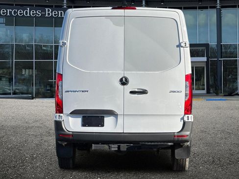New 2025 Mercedes-Benz Sprinter 2500 image 5
