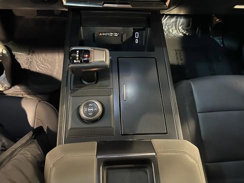 Used 2024 GMC Hummer EV 3X w/ Omega Edition AWD/4WD image 20