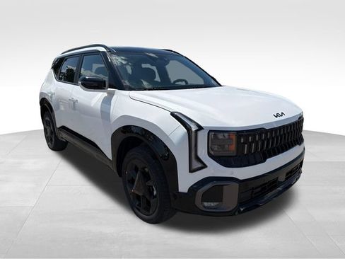 New 2027 Kia Seltos X-Line S w/ X-Line S Premium Package AWD/4WD image 1