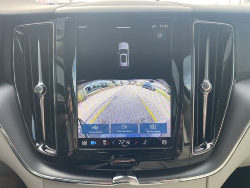 Certified 2025 Volvo XC60 T8 Core w/ Climate Package image 28