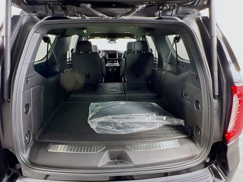 Certified 2023 GMC Yukon XL Denali AWD/4WD image 26