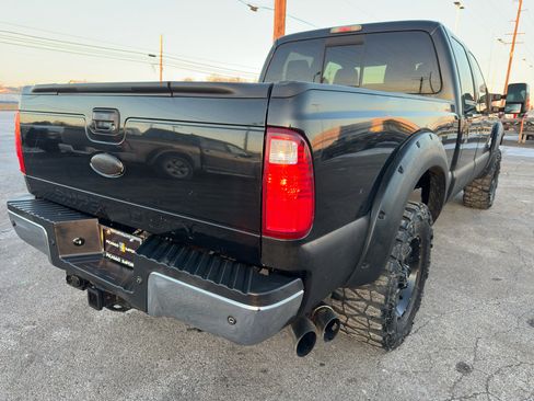 Used 2011 Ford F250 Lariat w/ Lariat Ultimate Pkg image 13