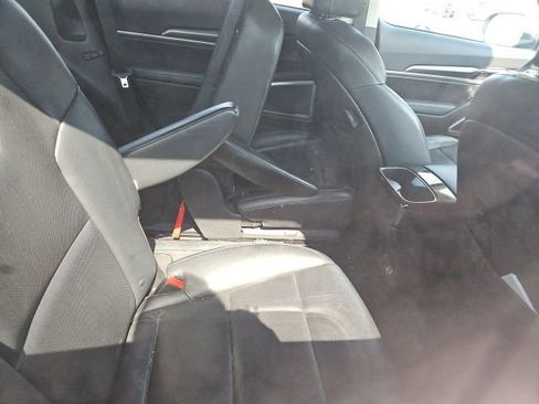 Used 2023 Kia Telluride S image 6