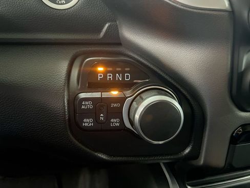Used 2020 RAM 1500 Big Horn AWD/4WD image 17