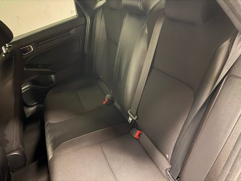 Used 2022 Honda Civic Sport image 13