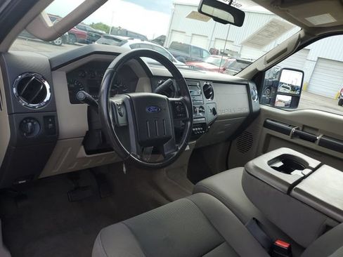 Used 2010 Ford F250 XLT AWD/4WD image 11
