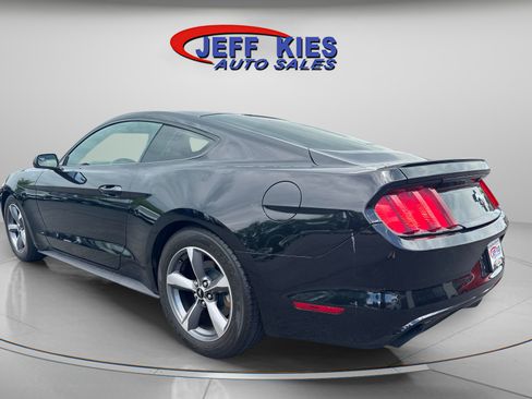 Used 2016 Ford Mustang Coupe w/ Equipment Group 051A RWD image 7