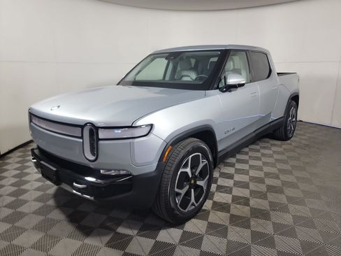 Used 2024 Rivian R1T Adventure AWD/4WD image 1