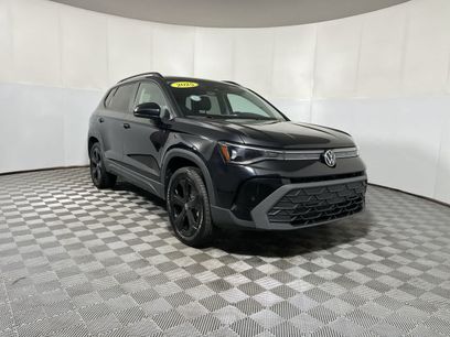 Used 2025 Volkswagen Taos SE