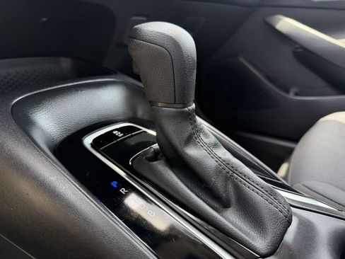 Used 2024 Toyota Corolla LE FWD image 18