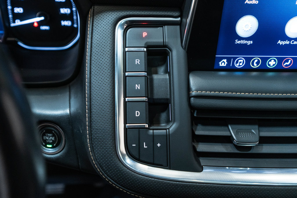 Used 2021 GMC Yukon AT4 AWD/4WD image 30