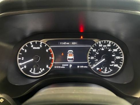 Used 2025 Nissan Rogue SV FWD image 22