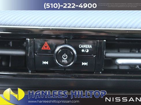 New 2026 Nissan Kicks SR image 23