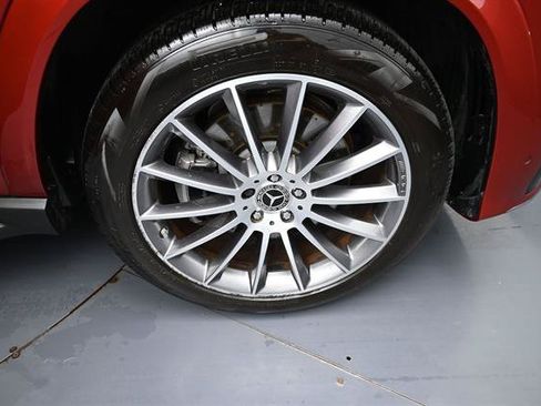 Used 2025 Mercedes-Benz GLE 350 4MATIC image 19