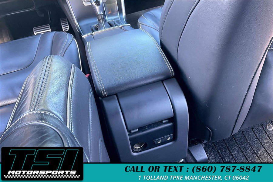 Used 2017 Volvo XC60 T6 R-Design w/ Climate Package AWD/4WD image 34