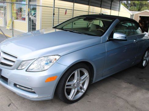 Used 2013 Mercedes-Benz E 350 Cabriolet image 5