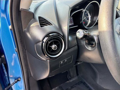 Used 2018 Toyota Yaris iA FWD image 10