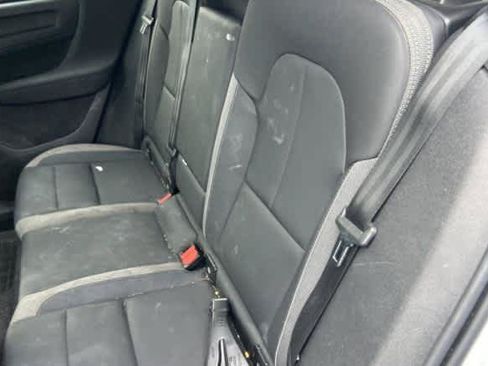 Used 2023 Volvo XC40 Recharge Core w/ Protection Package Premier AWD/4WD image 5