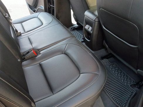 Used 2019 Chevrolet Colorado ZR2 AWD/4WD image 29