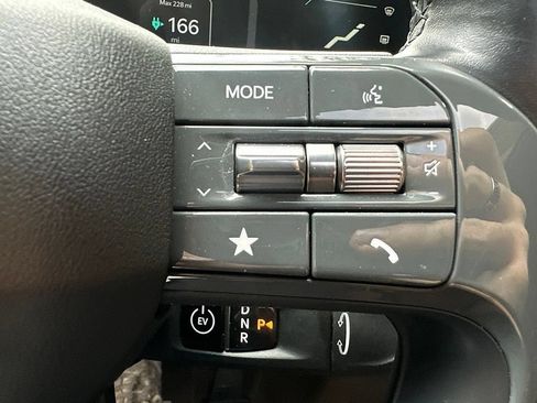 Used 2024 Kia EV9 Land AWD/4WD image 16