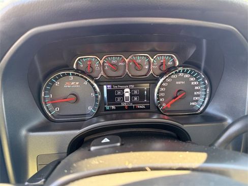 Used 2018 Chevrolet Silverado 1500 LT w/ All Star Edition image 14