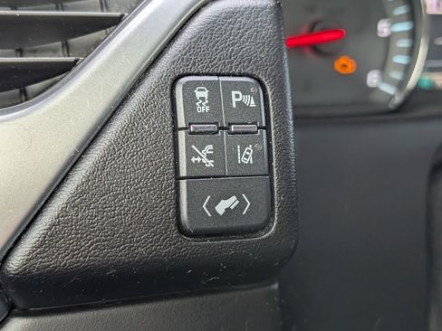 Used 2015 Chevrolet Tahoe LTZ image 13