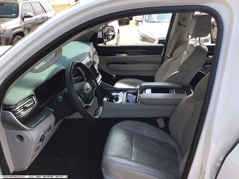 Used 2022 Jeep Wagoneer Series II w/ Premium Group I image 13