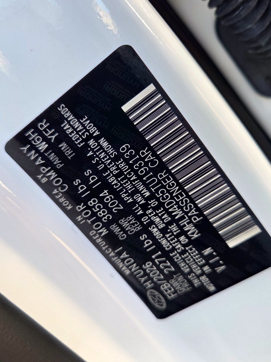 Certified 2026 Hyundai Elantra Sport FWD image 17