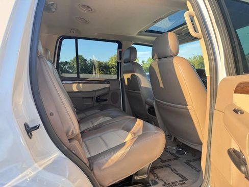 Used 2005 Ford Explorer Eddie Bauer AWD/4WD image 27