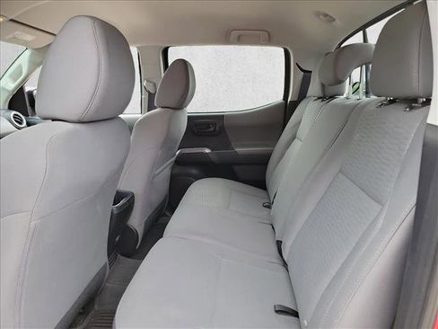 Used 2016 Toyota Tacoma SR5 w/ SR5 Appearance Package (SN) RWD image 14