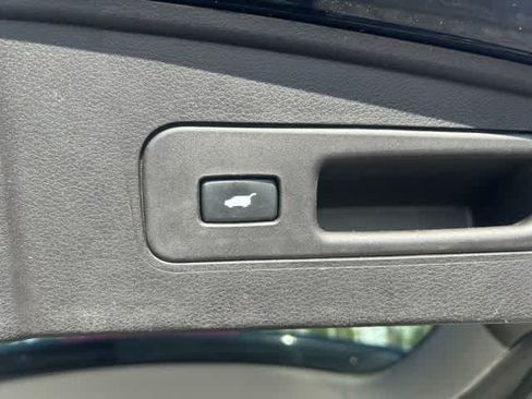 Used 2020 Acura MDX FWD image 17