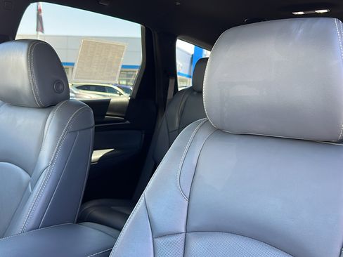 Certified 2024 Buick Enclave Premium AWD/4WD image 22