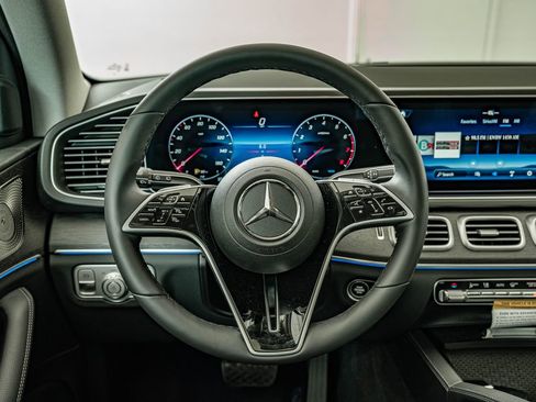 New 2026 Mercedes-Benz GLE 450 4MATIC image 22