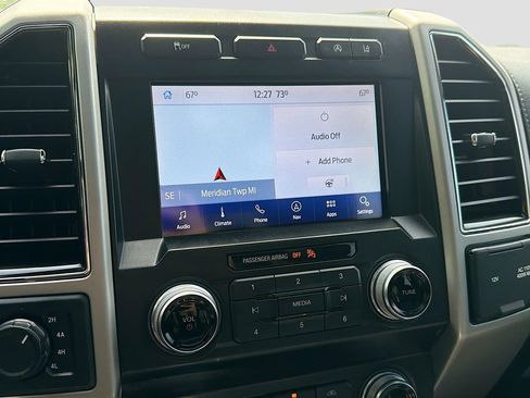 Used 2020 Ford F150 Lariat w/ Equipment Group 502A Luxury AWD/4WD image 17