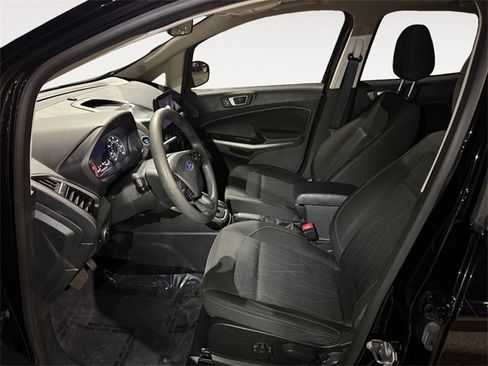 Used 2021 Ford EcoSport SE image 9