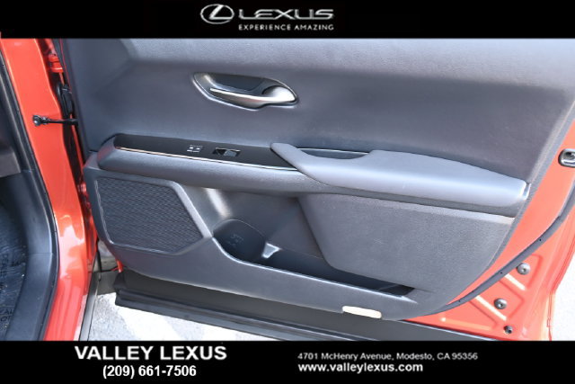 Used 2019 Lexus UX 250h AWD/4WD image 20