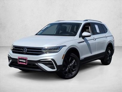Certified 2023 Volkswagen Tiguan SE w/ Panoramic Sunroof Package