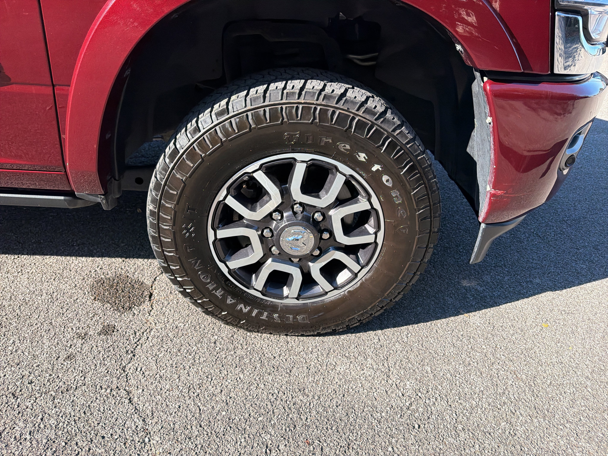 Used 2024 RAM 2500 Limited AWD/4WD image 36
