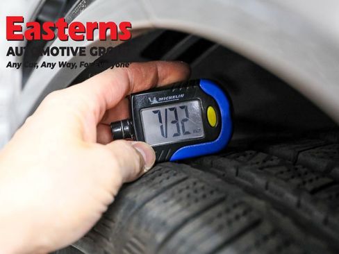 Used 2020 Mercedes-Benz GLE 350 w/ AMG Line Exterior image 29