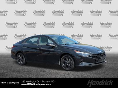 Used 2022 Hyundai Elantra SEL w/ Convenience Package